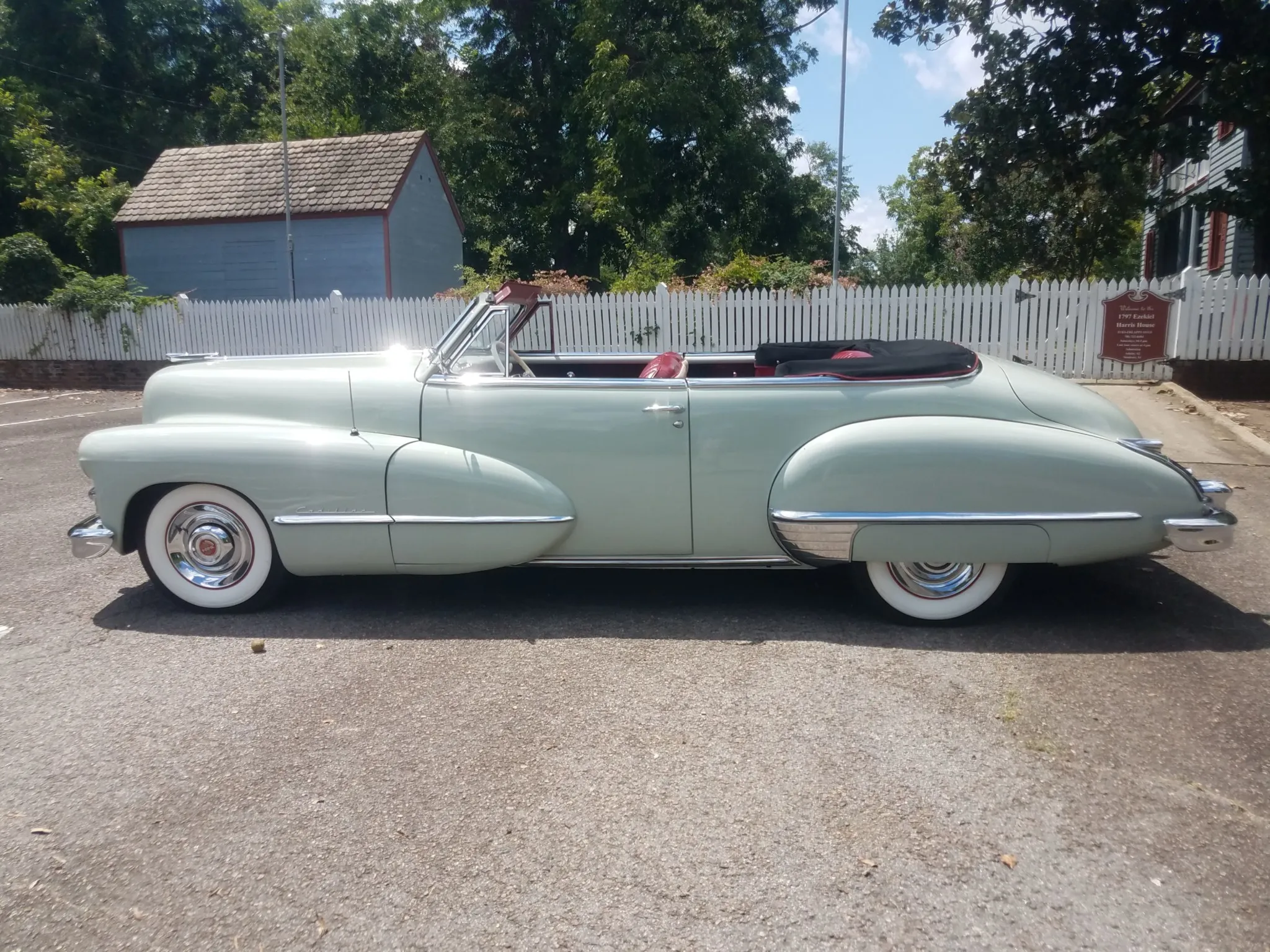 1947 Cadillac Series 62 Convertible