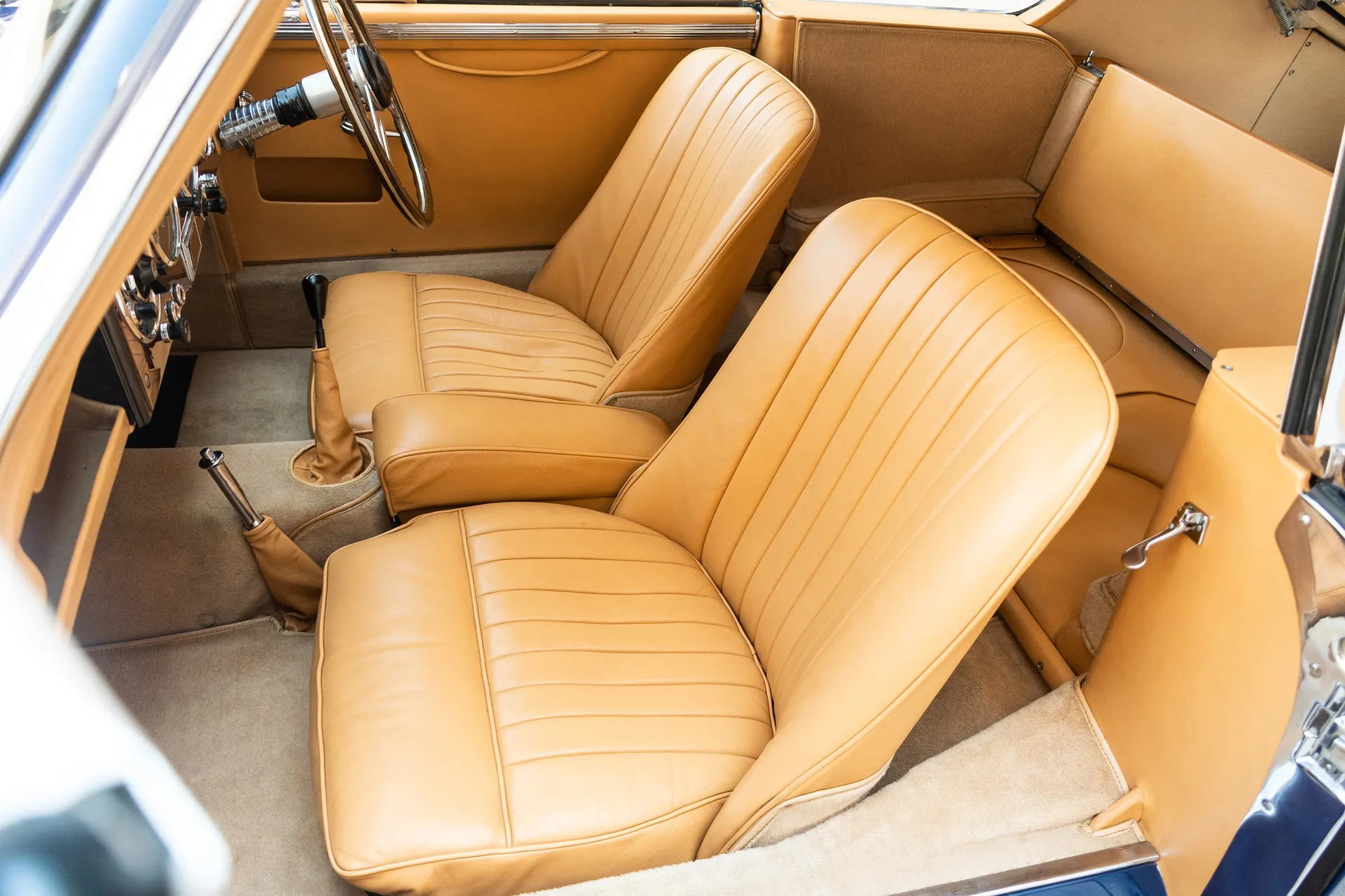1956 Aston Martin DB2/4 Mark II