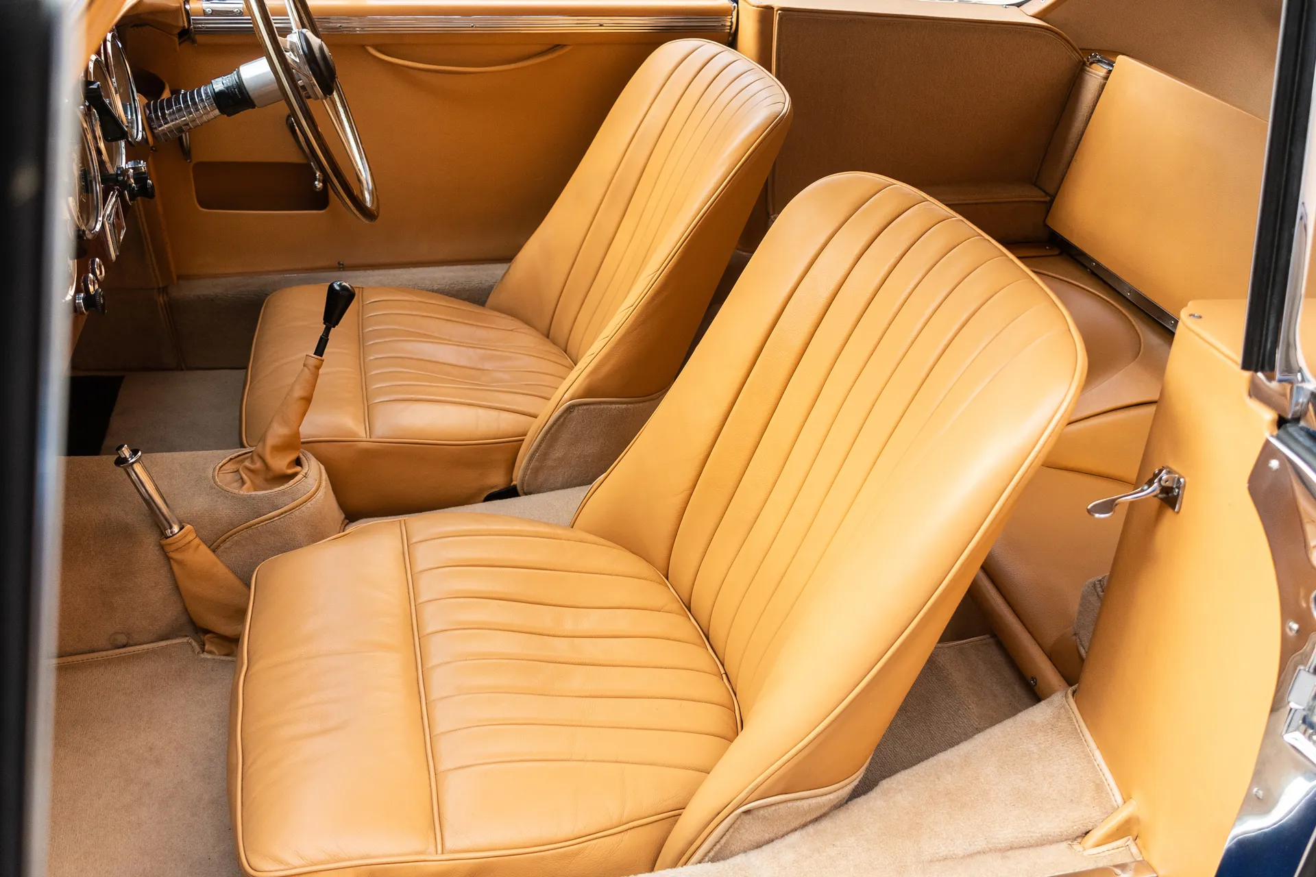 1956 Aston Martin DB2/4 Mark II