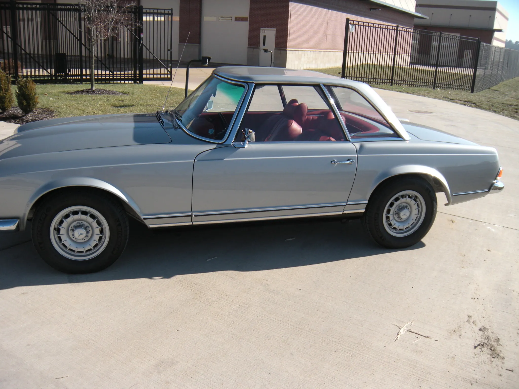 1969 Mercedes-Benz 280SL