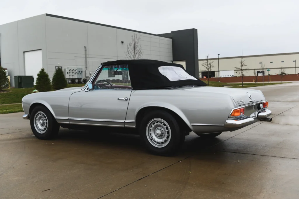 1969 Mercedes-Benz 280SL