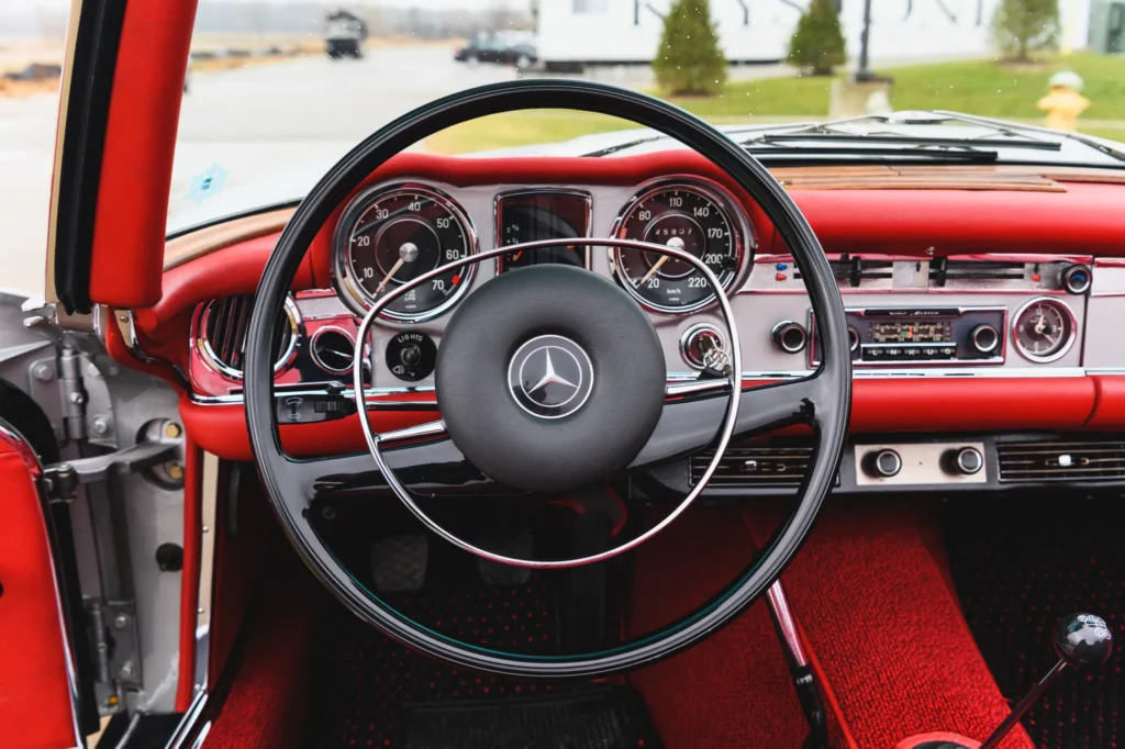 1969 Mercedes-Benz 280SL