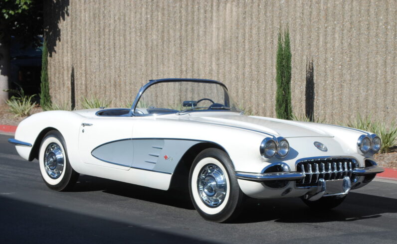 
								1959 Chevrolet Corvette C1 full									