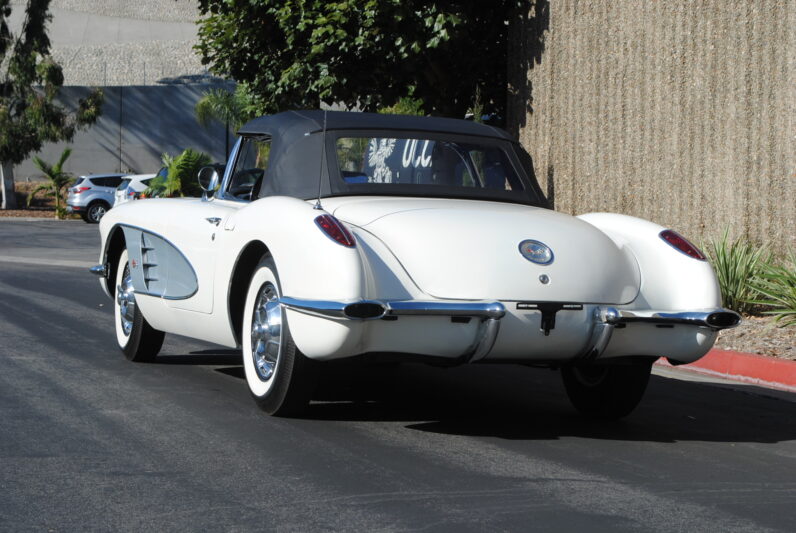 
								1959 Chevrolet Corvette C1 full									