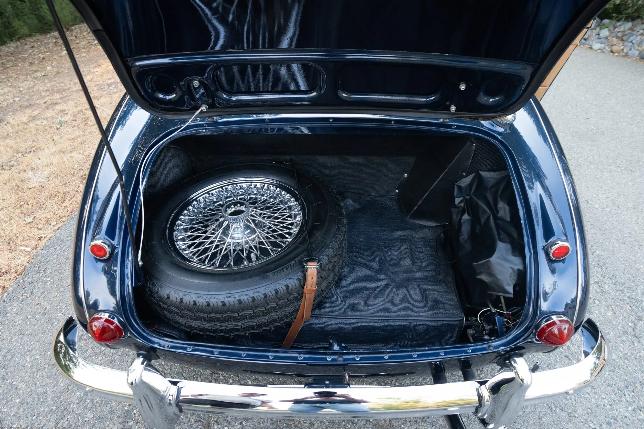 1965 Austin-Healey 3000 BJ8 Mk III