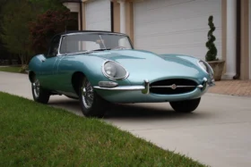 1967 Jaguar XKE Roadster