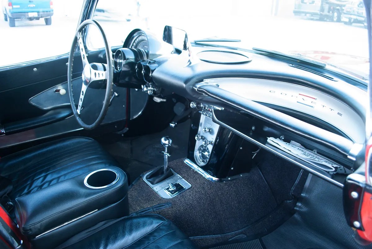 1960 Chevrolet Corvette 283/270