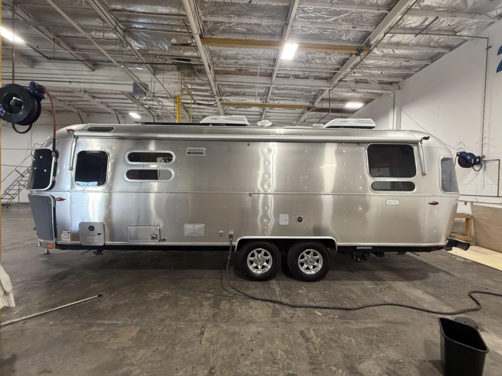 2023 Airstream Flying Cloud 28RB
