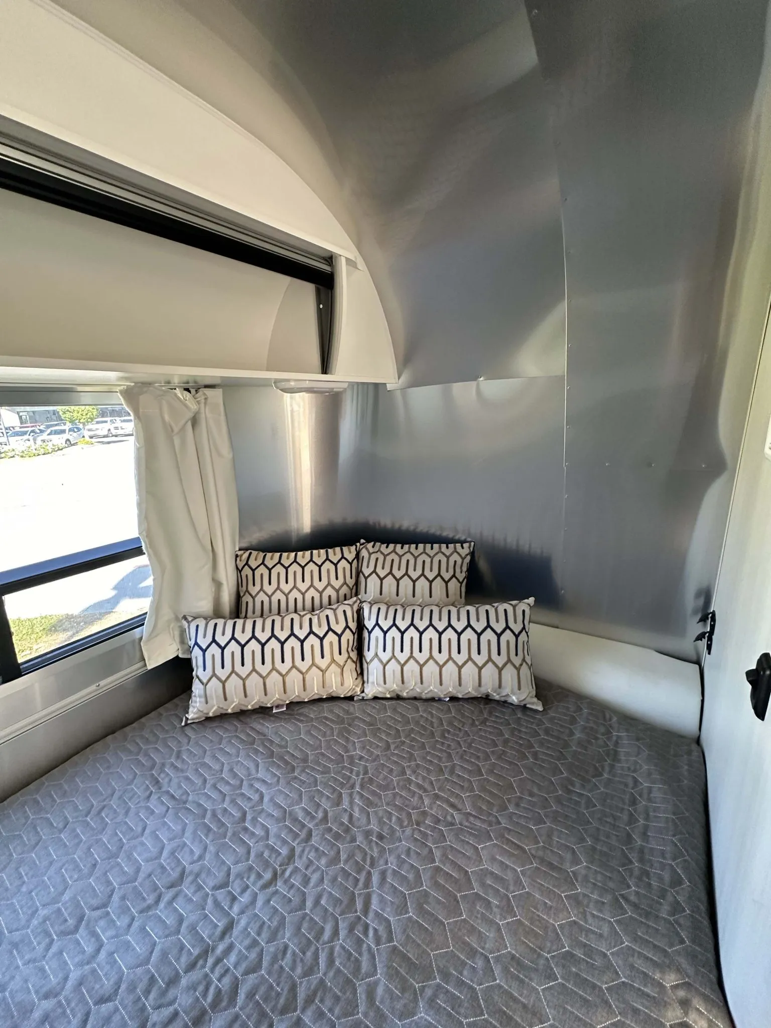 2019 Airstream Sport 16′ Travel Trailer