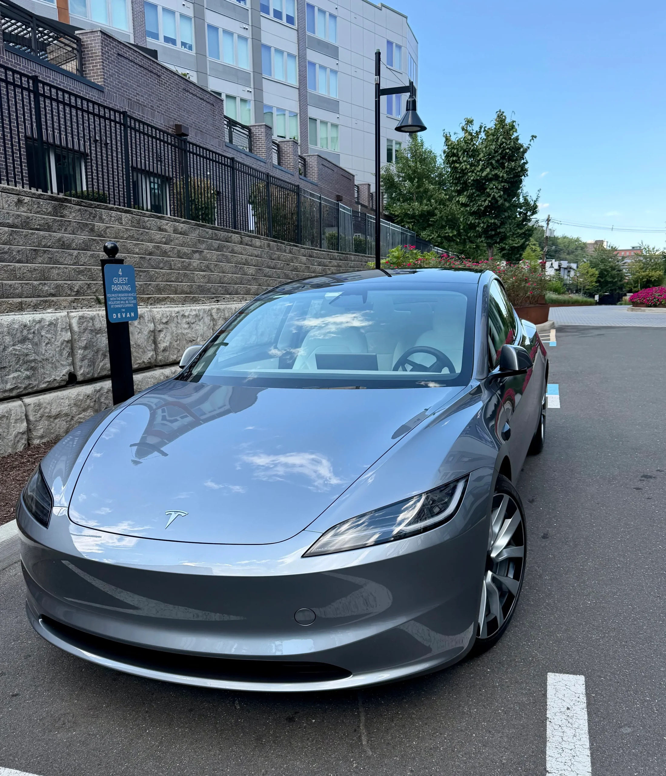 2025 Tesla Model 3 Long Range Sedan 4D RWD