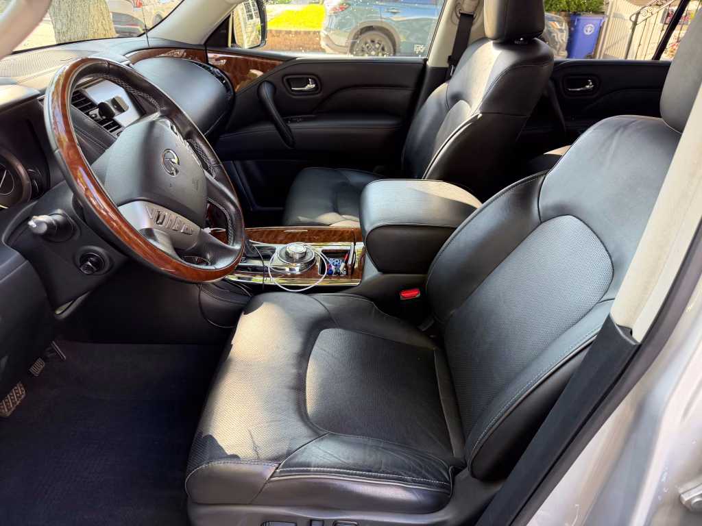 2018 INFINITI QX80 Sport Utility 4D AWD/4WD