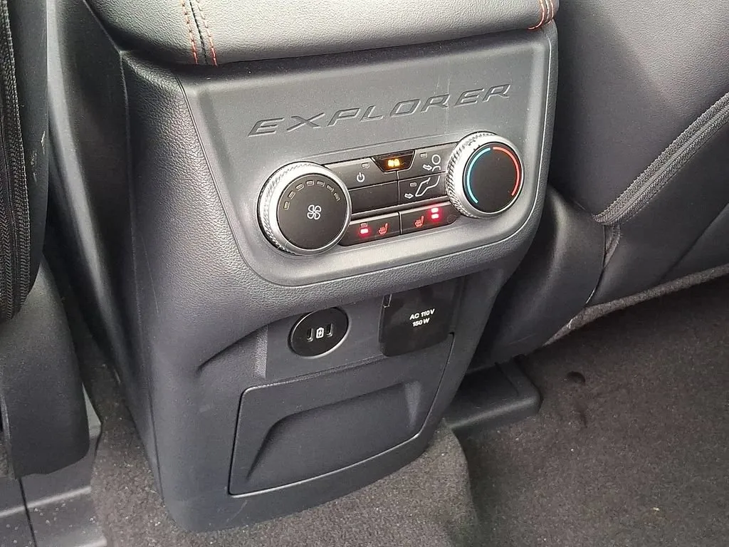 2025 Ford Explorer ST AWD/4WD