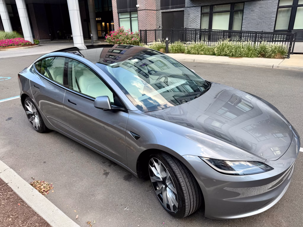 2025 Tesla Model 3 Long Range Sedan 4D RWD
